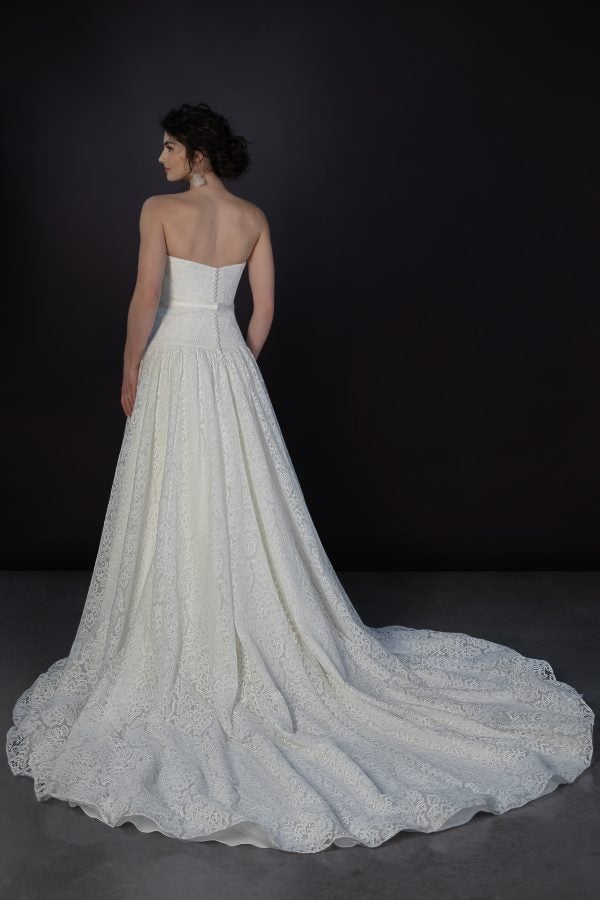 Chic And Romantic Lace Drop-Waist A-Line Wedding Dress by Martina Liana - Image 2