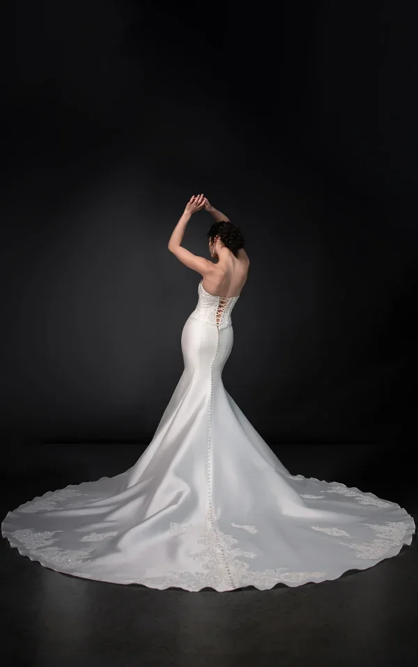 Modern Silk Basque-Waist Fit-And-Flare Wedding Dress With Buttons by Martina Liana - Image 3