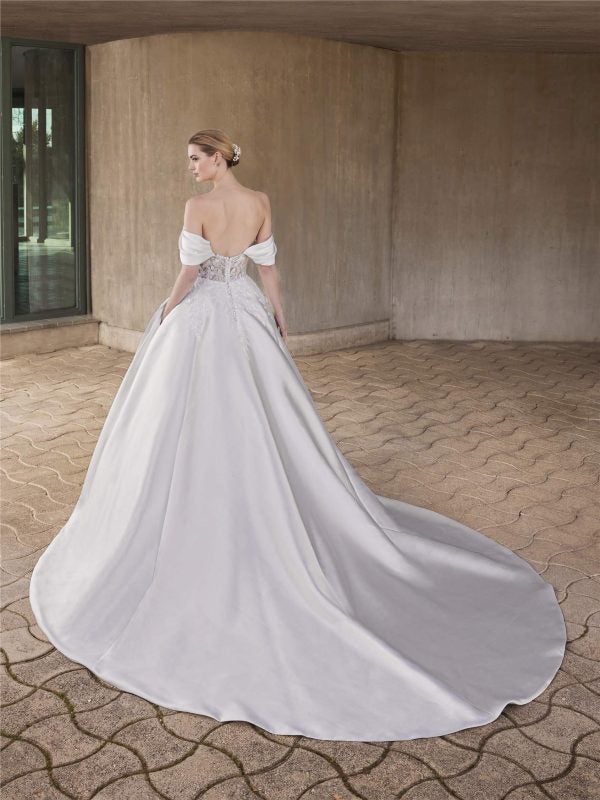 Regal And Romantic Off-The-Shoulder Ball Gown With Pockets And Buttons by Pronovias - Image 3