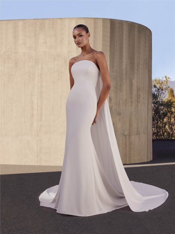 Chic And Modern Sheath Wedding Dress With Detachable Sleeves And Train by Pronovias - Image 1