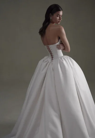 Sweetheart Basque-Waist Silk Ball Gown by Senstudio - Image 3