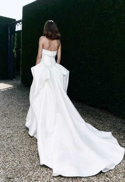 Chic and Couture Silk A-Line Wedding Dress With Pick-Ups by Viktor & Rolf - Image 2