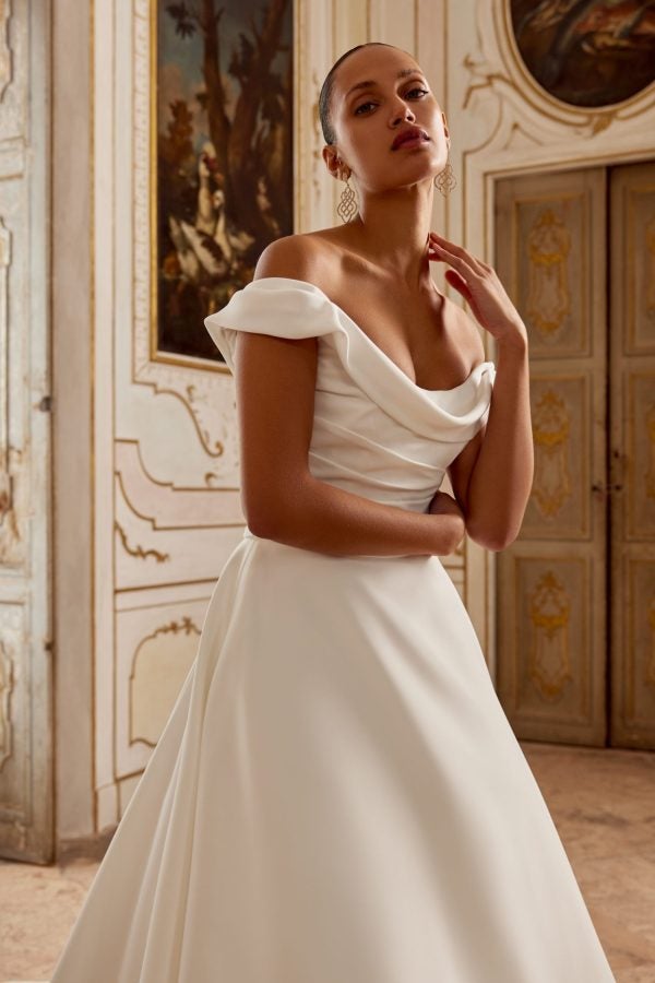 Chic And Simple A-Line Wedding Dress With Buttons by Justin Alexander - Image 3