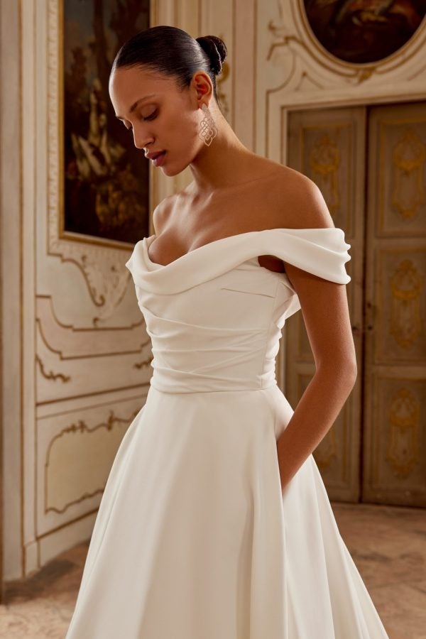 Chic And Simple A-Line Wedding Dress With Buttons by Justin Alexander - Image 2