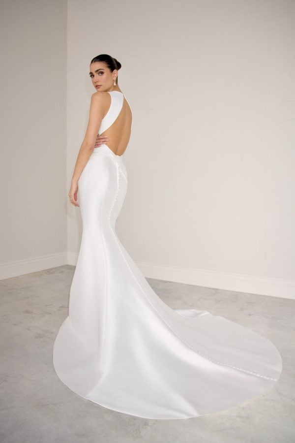Silk High-Neck Fit-And-Flare Wedding Dress With Open Back And Buttons by Justin Alexander Signature - Image 4
