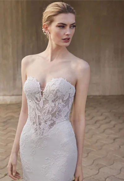 Sleek And Romantic Lace Sheath Wedding Dress With Detachable Sleeves by Pronovias - Image 2