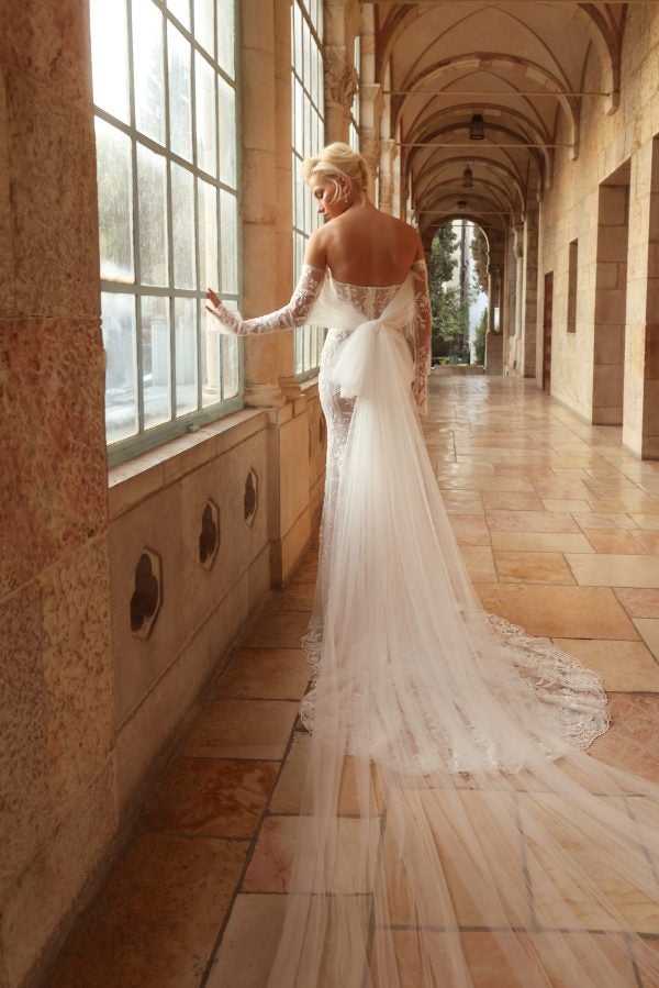 Sexy And Modern Floral-Embroidered Fit-And-Flare Wedding Dress With Detachable Sleeves by Love by Pnina Tornai - Image 2