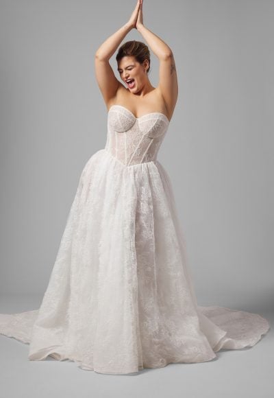Plus-Size Basque-Waist Lace A-Line Wedding Dress With Detachable Bodysuit by Arava Polak - Image 4