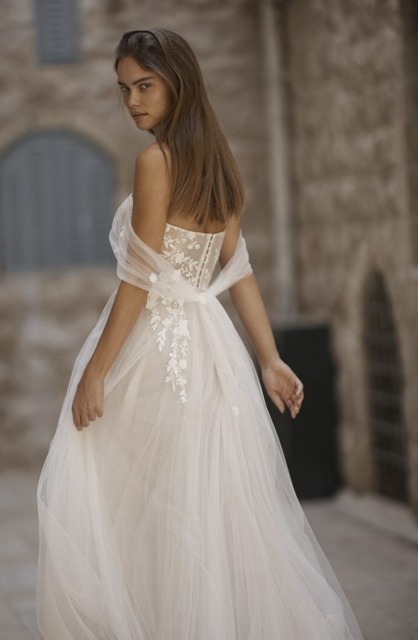 Off-The-Shoulder Tulle A-Line Wedding Dress With Slit by Arava Polak - Image 2