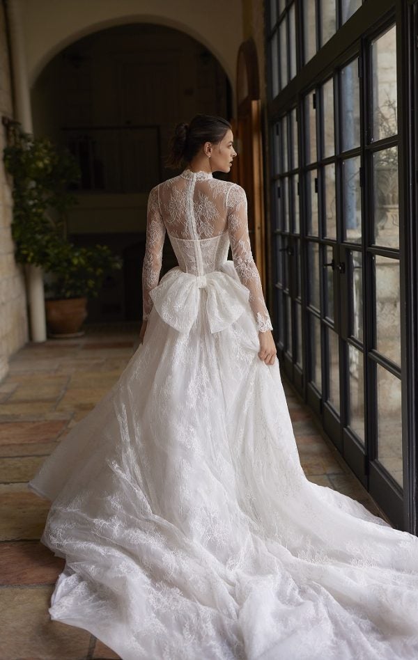 Basque-Waist Lace A-Line Wedding Dress With Detachable Bodysuit by Arava Polak - Image 3