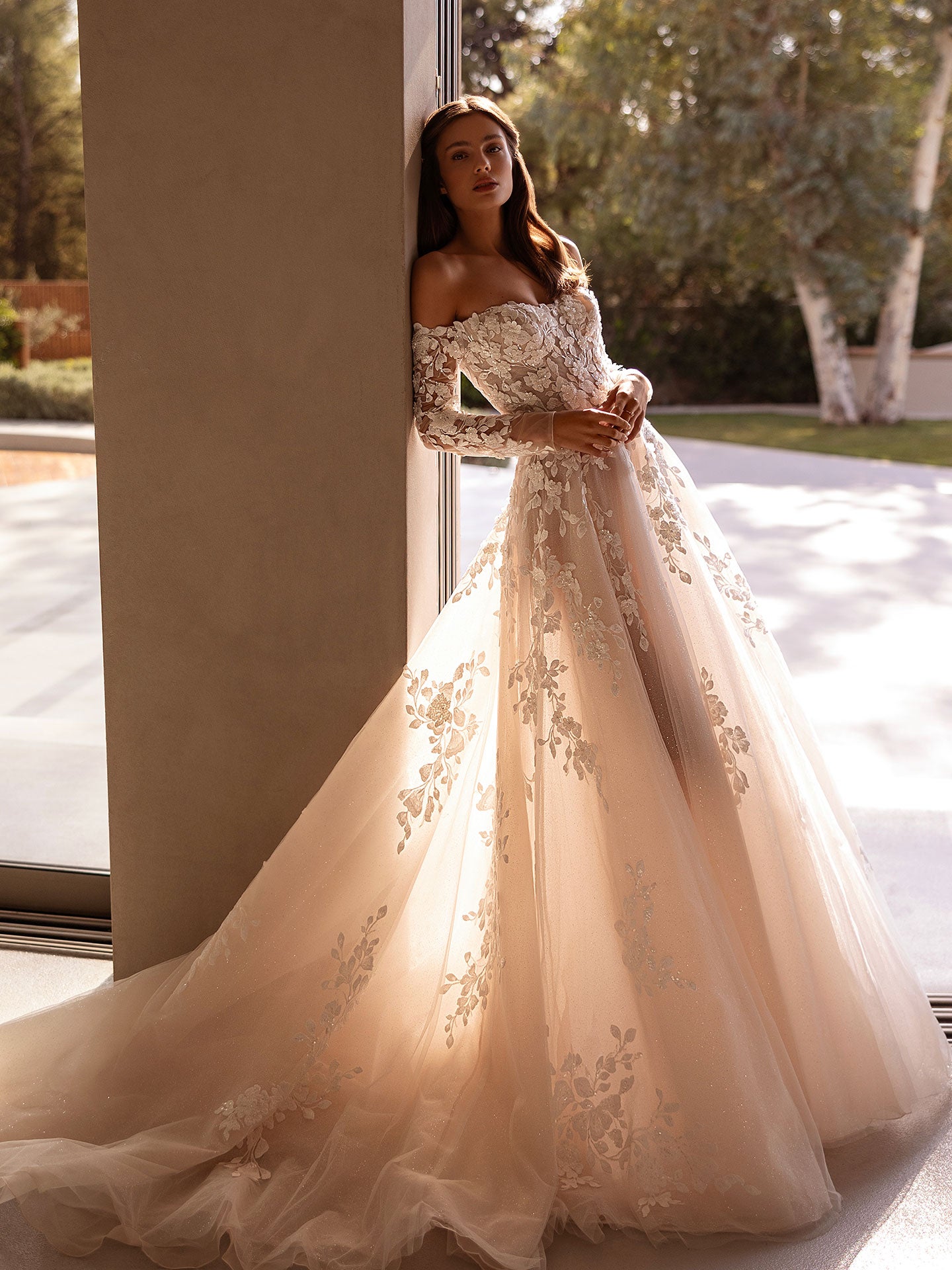 Off-The-Shoulder Long Sleeve Tulle A-Line Wedding Dress