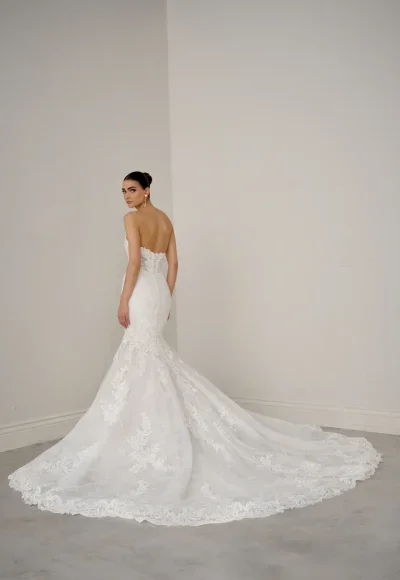 Plus-Size Strapless Lace Fit-And-Flare Wedding Dress With Detachable Sleeves by Justin Alexander - Image 3