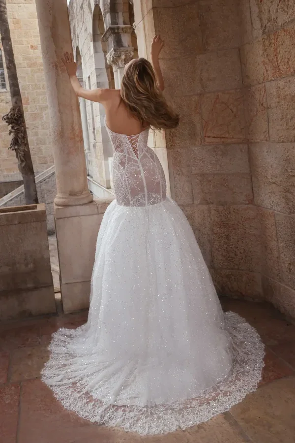 Romantic And Dramatic Sparkly Lace Mermaid Wedding Dress by Pnina Tornai - Image 2