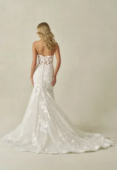 Modern And Romantic Floral Lace Fit-And-Flare Wedding Dress by Allure Bridals - Image 2