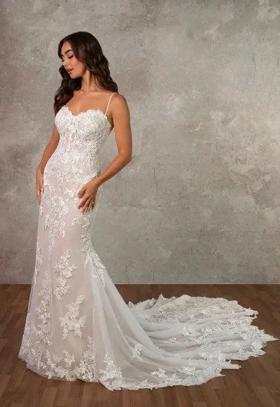 Sweetheart-Neck Floral Lace Fit-And-Flare Wedding Dress With Buttons by Essense of Australia