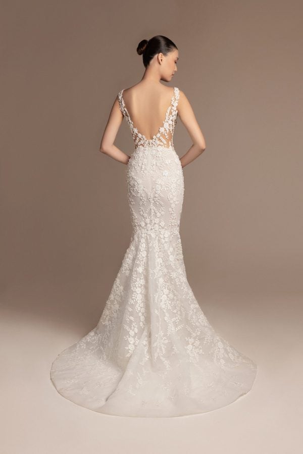 Plus-Size Romantic And Elegant Floral Embroidered Fit-and-Flare Wedding Dress With Open Back by Tony Ward - Image 2