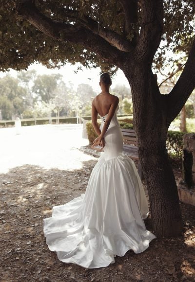 Modern And Minimalist Satin Mermaid Wedding Dress With Bows by Love by Pnina Tornai - Image 2