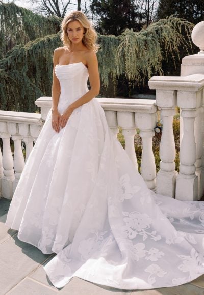 Chic And Romantic Silk Organza Ball Gown by Verdin Bridal