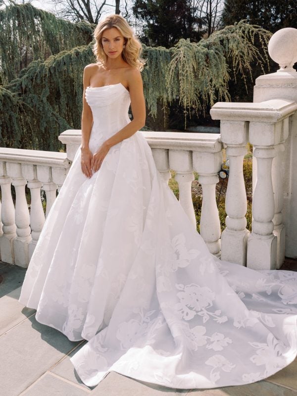 Chic And Romantic Silk Organza Ball Gown by Verdin Bridal - Image 1