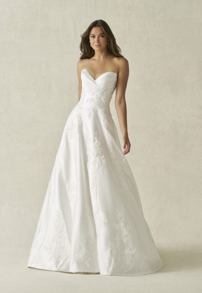 Plus-Size Modern A‑Line Wedding Dress With 3D Floral Lace by Allure Bridals