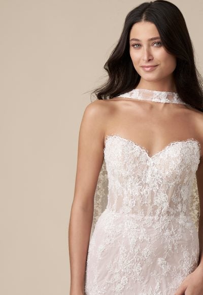 Chic And Romantic Lace Sheath Wedding Dress With Neck Scarf by Danielle Caprese - Image 3