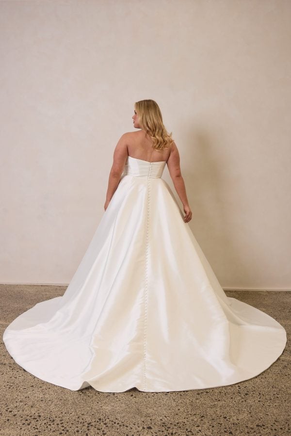 Timeless A-Line Wedding Gown With Slit by Trish Peng - Image 2