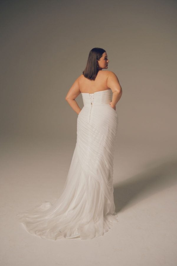 Hand‑Ruched Soft Tulle Mermaid Gown by Hera Couture - Image 2