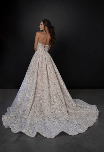 Romantic And Modern Laser-Cut Lace Basque-Waist Ball Gown by Martina Liana - Image 4