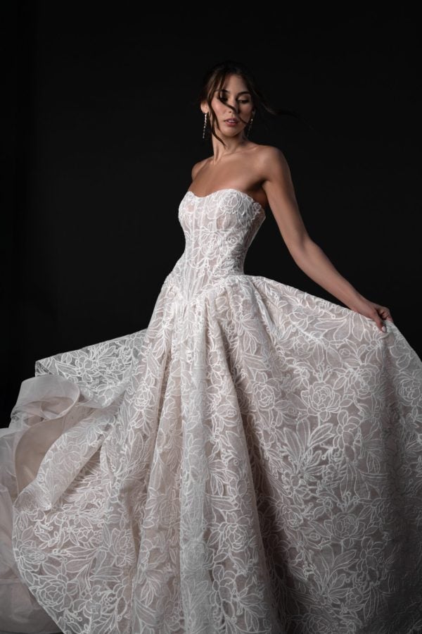 Romantic And Modern Laser-Cut Lace Basque-Waist Ball Gown by Martina Liana - Image 3