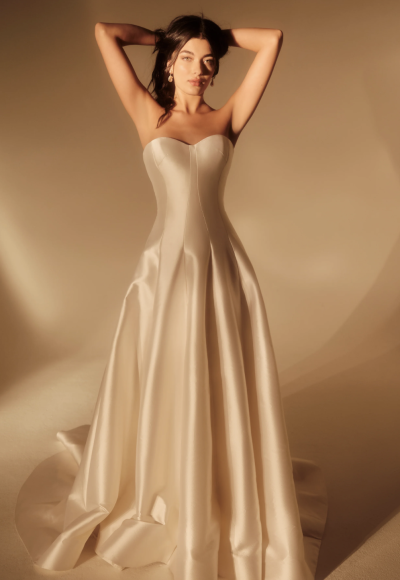 Plus-Size Modern Sweetheart A‑Line Gown With Sculpted Bodice by Enaura Bridal
