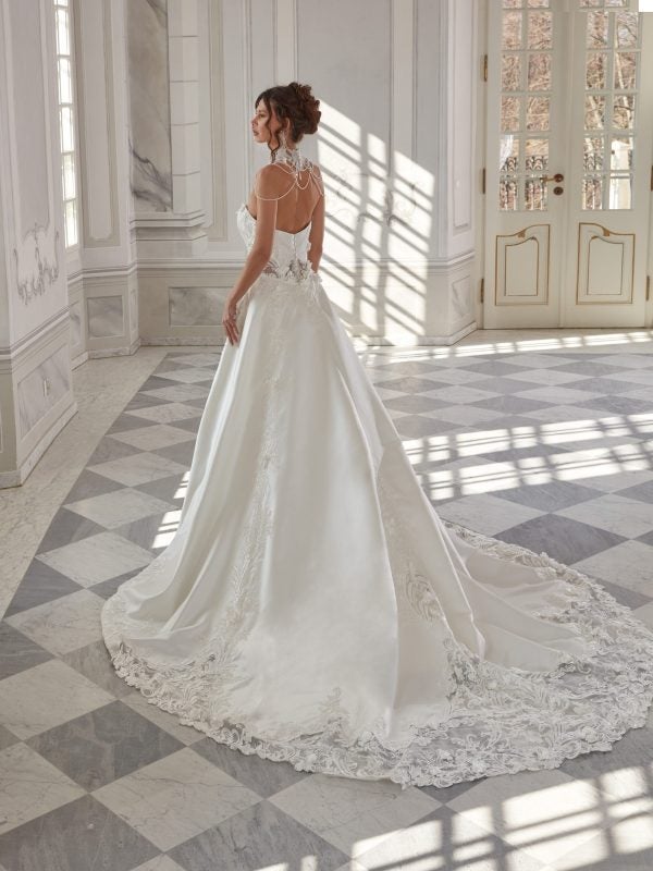 Delicate Mermaid Wedding Dress with Lace Accents by Vanilla Sposa - Image 2