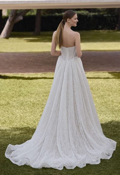 Lace A-Line Wedding Dress With Basque Waist by Pronovias - Image 3