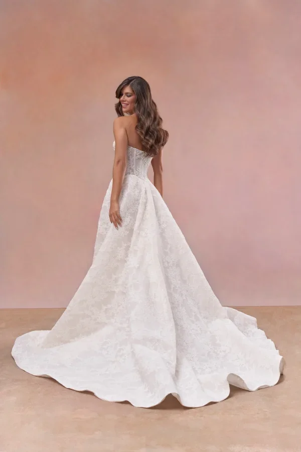 Modern Double Basque-Waist A-Line Wedding Dress by Maria Farbinni - Image 3